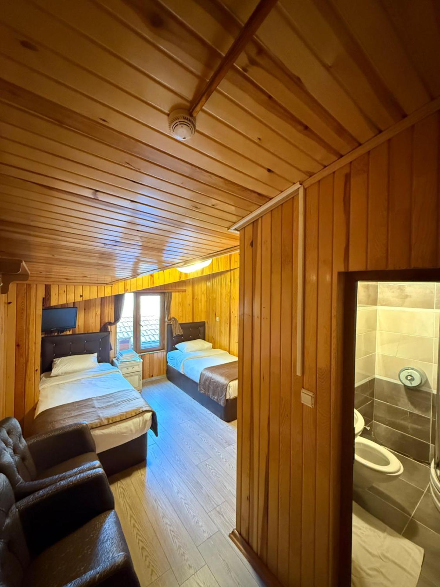 Ozkan Otel Uzungol Bagian luar foto